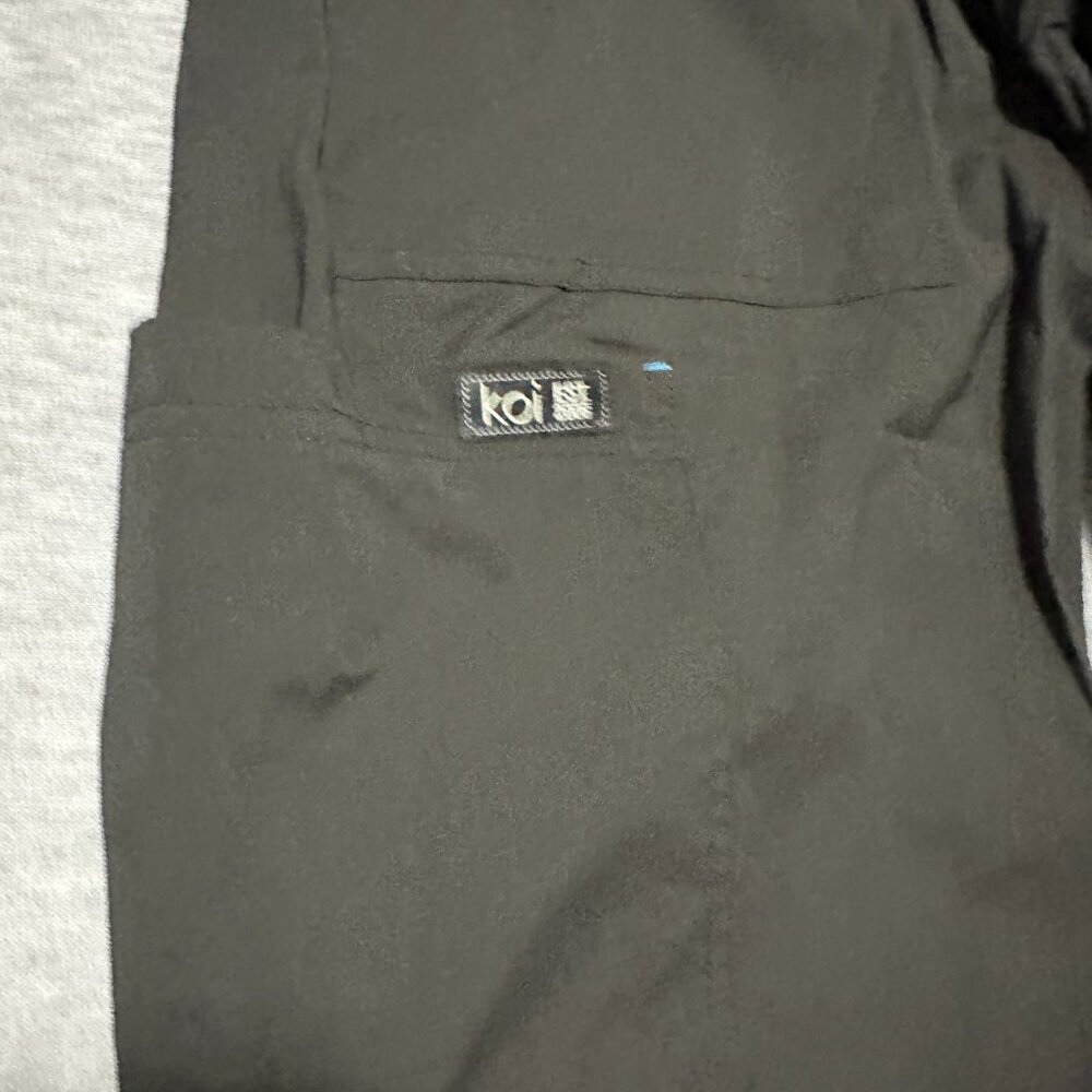 Koi Basics Caroline Womens 5-Pocket Stretch Scrub Pants Size M Black Lightweight - Picture 9 of 16